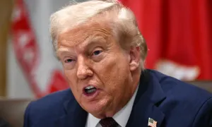 Ông Trump không vui khi Nga tập kích Kiev