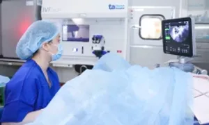 Có con sau hơn 30 năm vô sinh